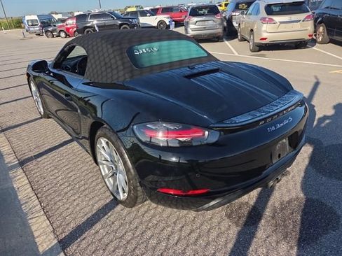 Used 2019 Porsche 718 Boxster S RWD image 2