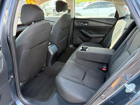 Used 2023 Honda Accord EX image 10