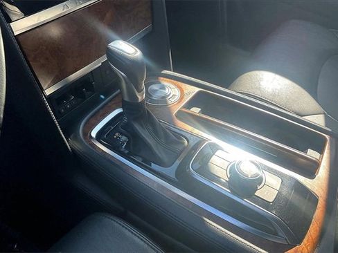 Used 2023 Nissan Armada SL image 15