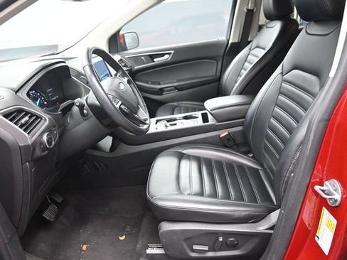Used 2024 Ford Edge SEL AWD/4WD image 12