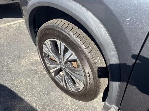 Used 2021 Nissan Rogue SV AWD/4WD image 9