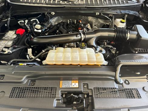Used 2025 Ford Expedition Max Active RWD image 42