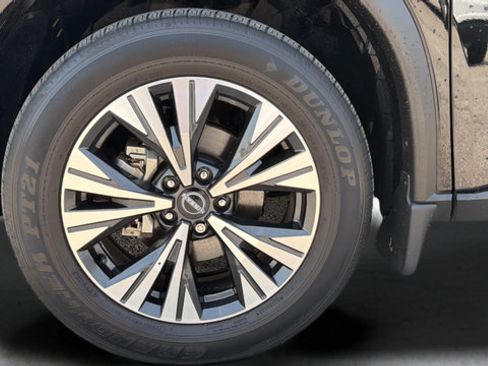 Used 2023 Nissan Rogue SV AWD/4WD image 41