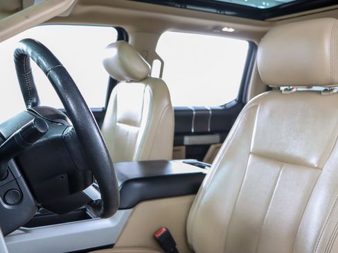 Used 2020 Ford F250 Lariat w/ Lariat Ultimate Package image 26