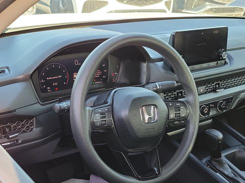 Used 2024 Honda Accord EX image 9