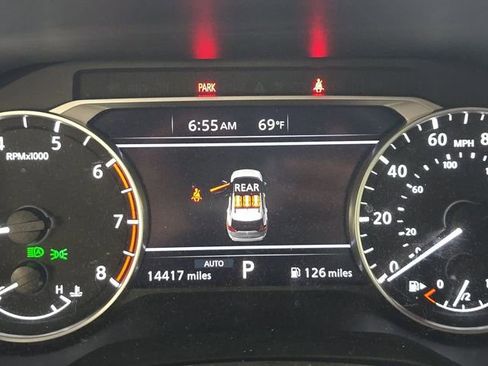 Used 2025 Nissan Rogue SV AWD/4WD image 7
