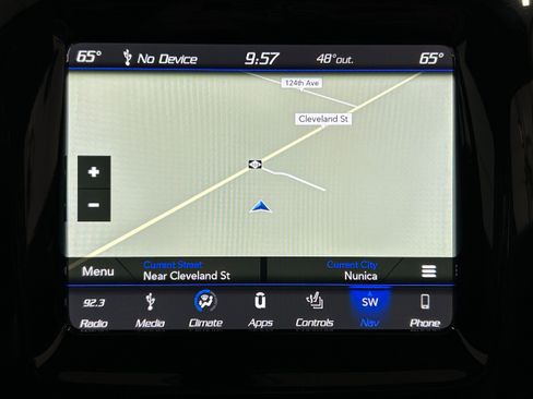 Used 2019 Jeep Compass Limited AWD/4WD image 9