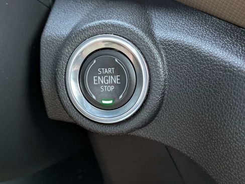 Used 2021 Chevrolet TrailBlazer ACTIV w/ Sun and Liftgate Package FWD image 28