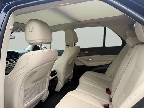 Used 2021 Mercedes-Benz GLE 350 4MATIC image 9