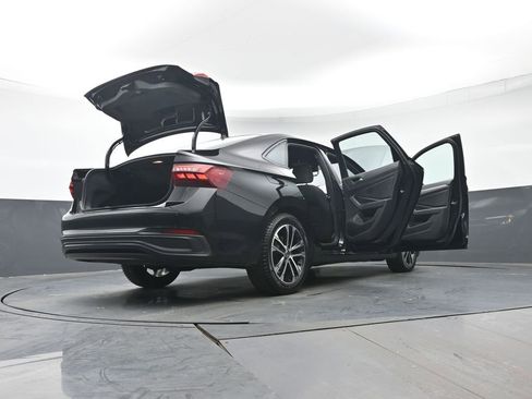 Used 2023 Volkswagen Jetta Sport image 46