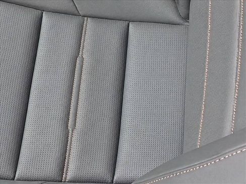 Used 2025 Honda CR-V Sport-L image 18