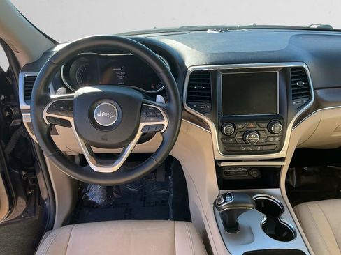 Used 2014 Jeep Grand Cherokee Limited w/ Trailer Tow Group IV image 10