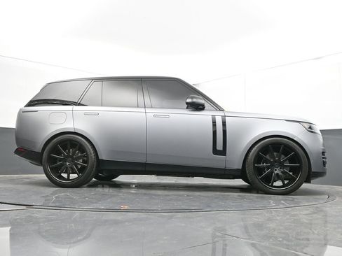 Used 2023 Land Rover Range Rover SE image 47