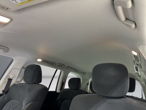 Used 2018 Nissan Armada SV w/ Driver Package RWD image 17