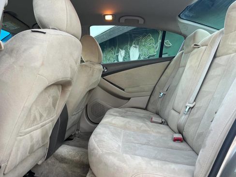 Used 2010 Nissan Altima 2.5 S w/ Convenience Pkg FWD image 14