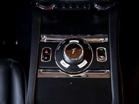 Certified 2019 Rolls-Royce Dawn image 17