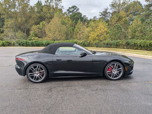 Used 2021 Jaguar F-TYPE R-Dynamic image 4