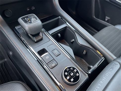 Used 2023 Nissan Pathfinder Rock Creek image 19