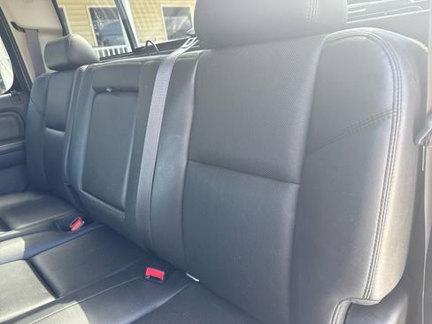 Used 2014 GMC Sierra 2500 Denali w/ Suspension Package, Off-Road image 21