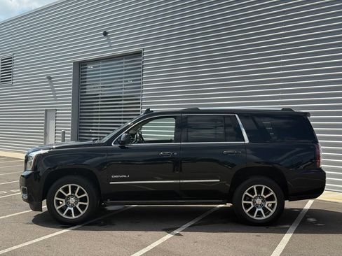Used 2015 GMC Yukon Denali w/ Premium Package RWD image 11