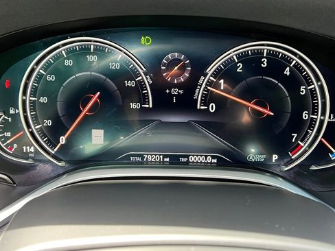 Used 2019 BMW 750i w/ M Sport Package RWD image 38