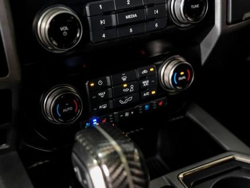 Used 2020 Ford F150 Raptor w/ Equipment Group 802A Luxury AWD/4WD image 29