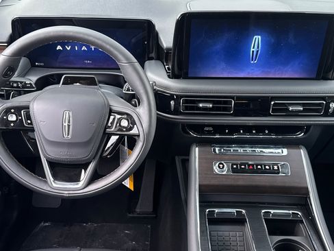 New 2026 Lincoln Aviator Reserve image 13