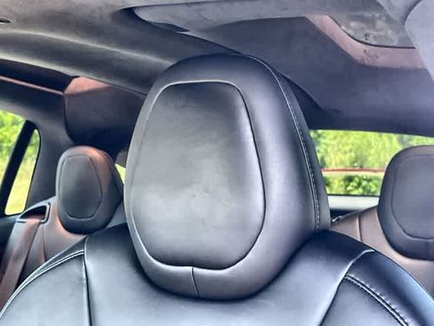 Used 2020 Tesla Model X Long Range AWD/4WD image 25