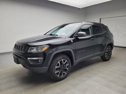 Used 2020 Jeep Compass Trailhawk w/ Leather Interior Group image 2