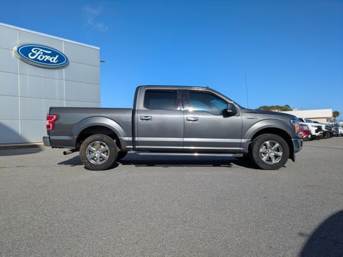 Used 2020 Ford F150 XLT w/ Equipment Group 302A Luxury image 3