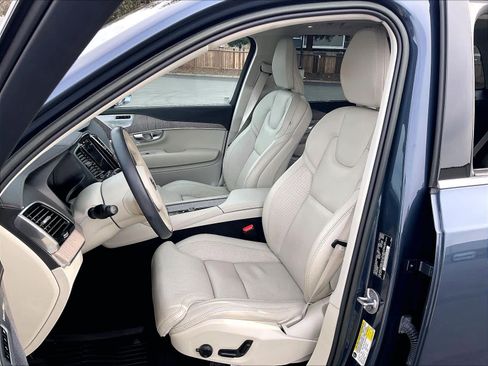 Used 2023 Volvo XC90 T8 Ultimate w/ Protection Package Premier image 28