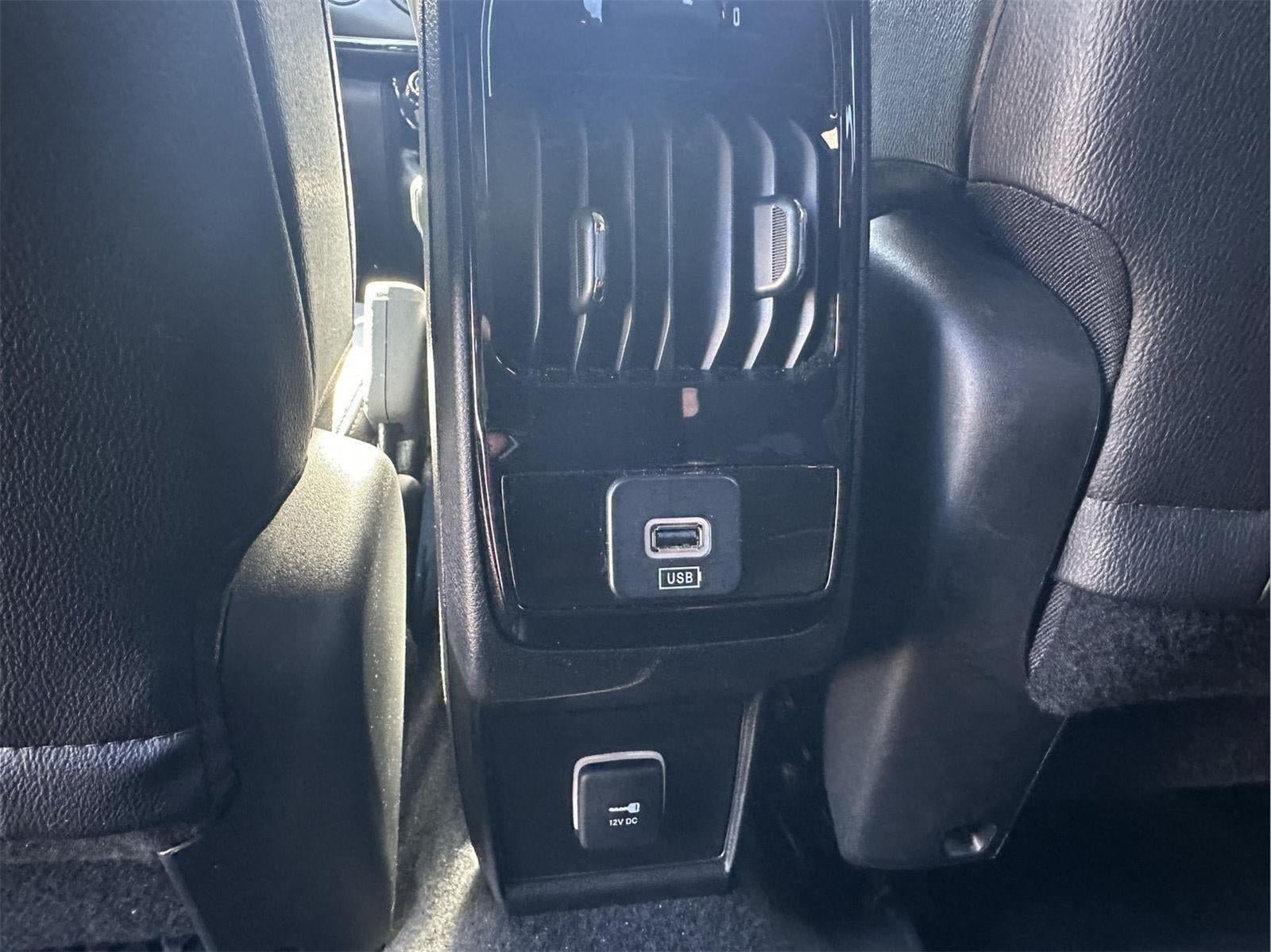 Used 2025 Jeep Compass Trailhawk AWD/4WD image 39