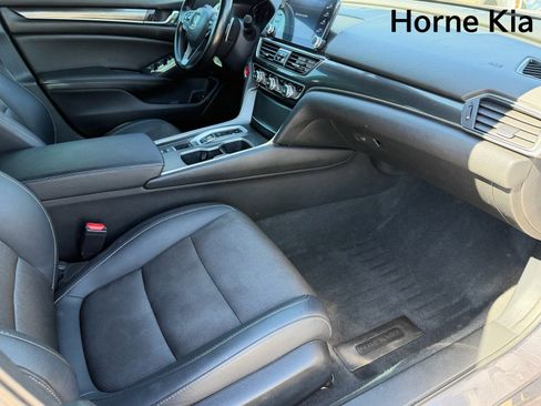 Used 2020 Honda Accord Sport image 12