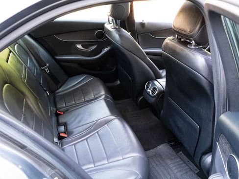 Used 2019 Mercedes-Benz C 300 Sedan image 28