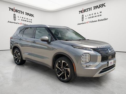 Used 2022 Mitsubishi Outlander SEL FWD image 7