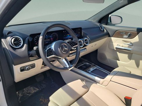 Certified 2026 Mercedes-Benz GLA 250 image 14