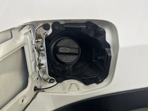 Used 2021 Toyota Tacoma TRD Off-Road image 43