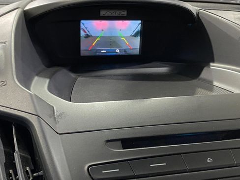 Used 2018 Ford Escape SE image 24