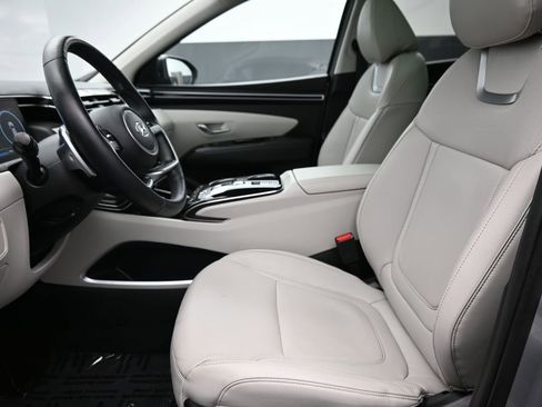 Used 2024 Hyundai Tucson Limited image 10