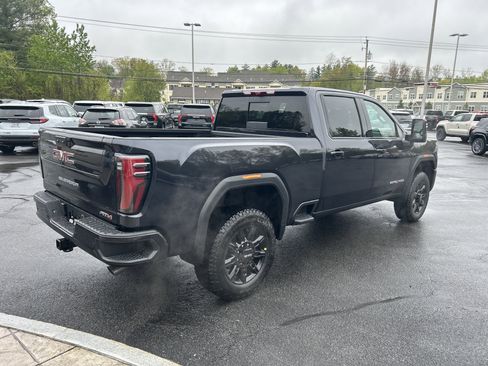 New 2026 GMC Sierra 2500 AT4 w/ AT4 Premium Plus Package AWD/4WD image 12