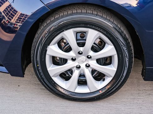 Certified 2024 Toyota Corolla LE FWD image 10