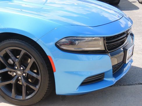 Used 2023 Dodge Charger SXT w/ Blacktop Package RWD image 6