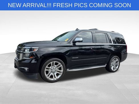 Used 2015 Chevrolet Tahoe LTZ RWD image 2
