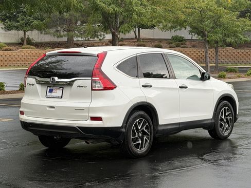 Used 2016 Honda CR-V SE image 5