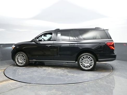 Used 2024 Ford Expedition Max Limited AWD/4WD image 5