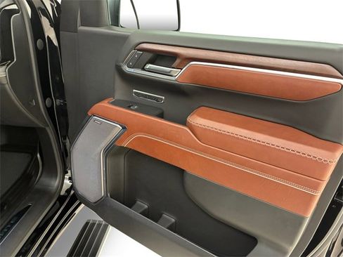 Used 2023 GMC Sierra 1500 Denali Ultimate image 15