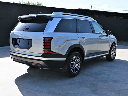 Used 2026 Hyundai Palisade SEL FWD image 5