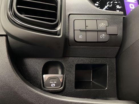 New 2025 RAM ProMaster 3500 w/ Convenience Group FWD image 21