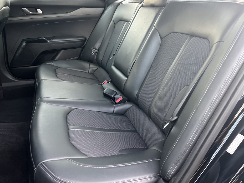Used 2022 Kia K5 GT-Line FWD image 13