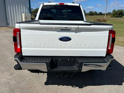 New 2026 Ford F250 Lariat w/ Chrome Package AWD/4WD image 4